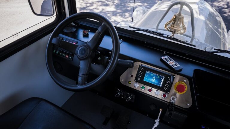interior.jpg